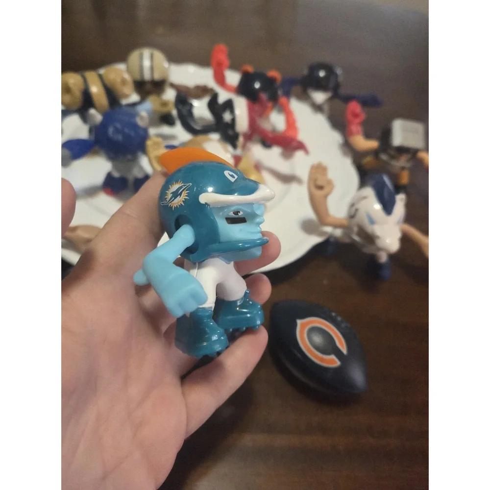 N/A 13 figures
